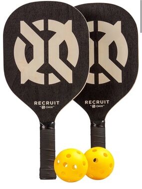 Recruit Pickleball Paddle Set in Black with Yellow Balls